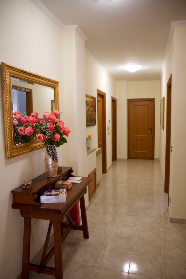 Ferienwohnung Domus Palombi Ladispoli Exterior foto