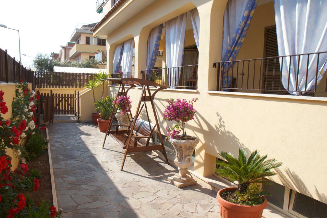 Ferienwohnung Domus Palombi Ladispoli Exterior foto